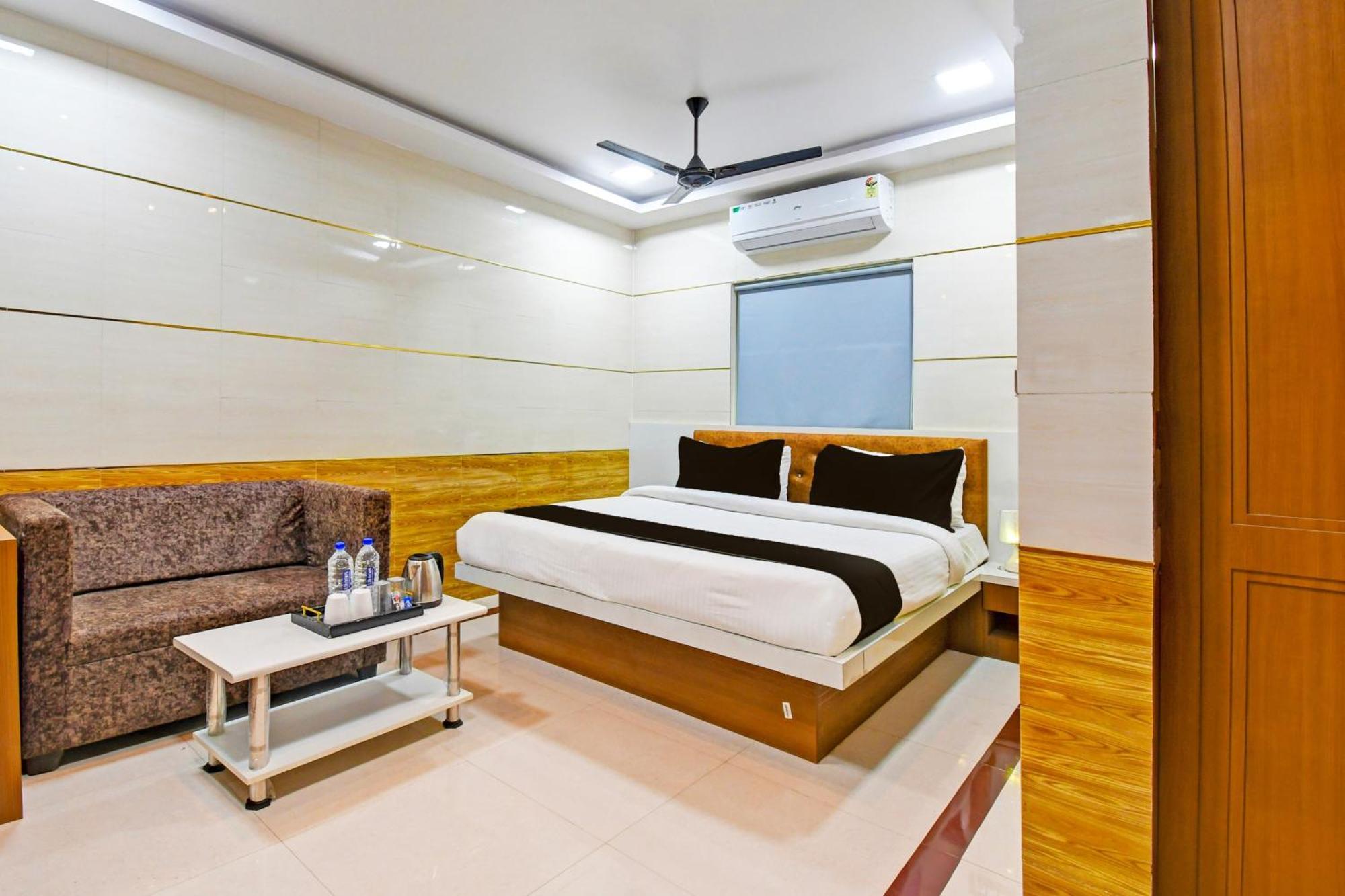 Hotel O Maa Bhubaneswari Hotel Exterior photo