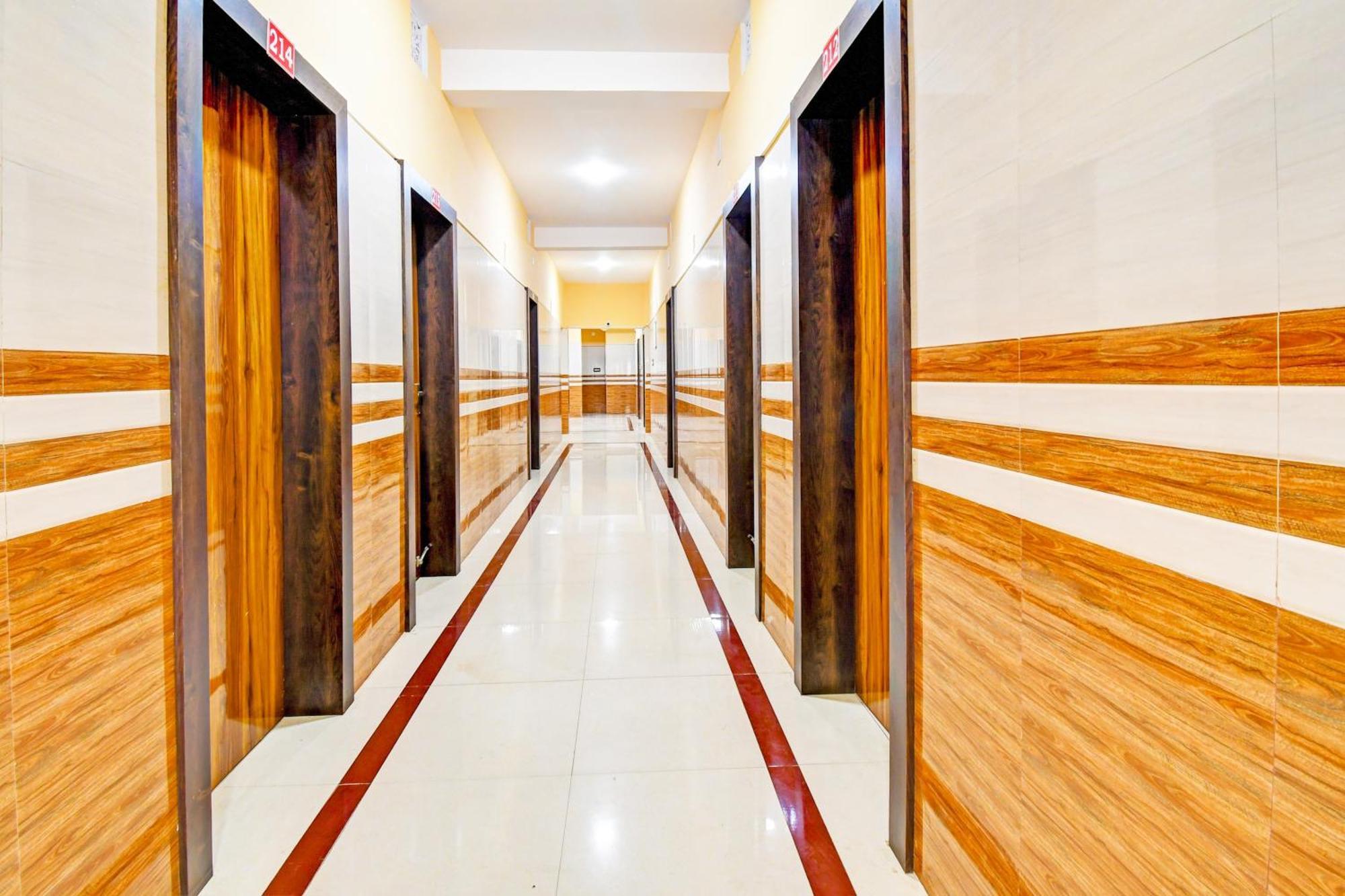 Hotel O Maa Bhubaneswari Hotel Exterior photo